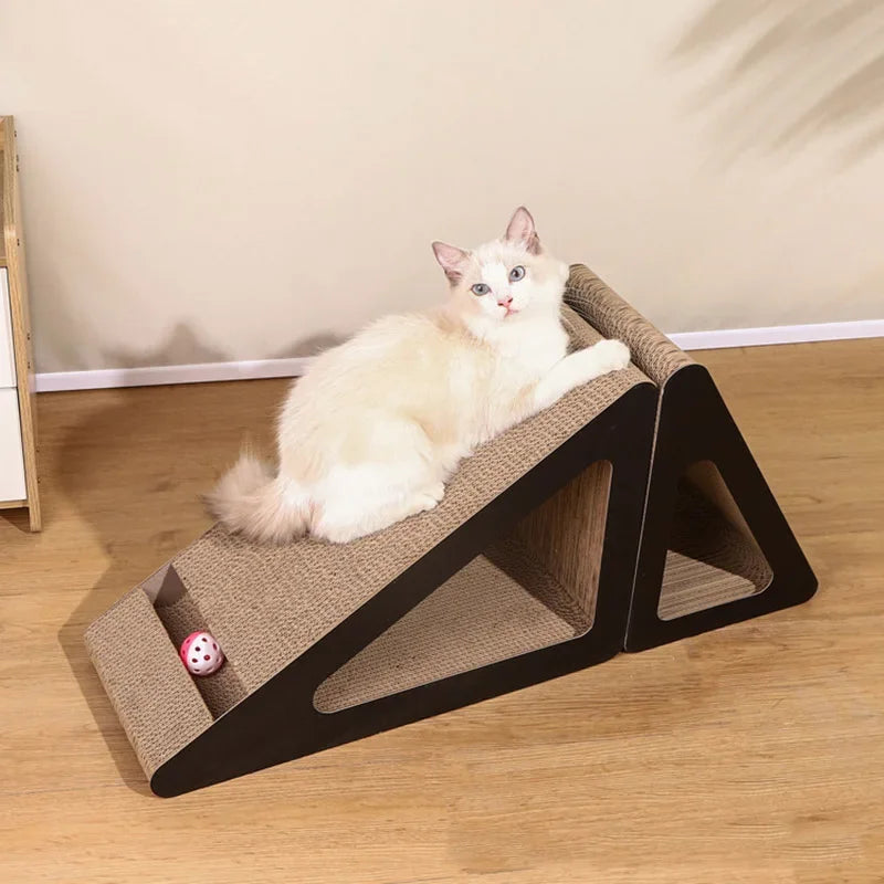 🐱 Dreieckiger Kratzbaum mit Spielball