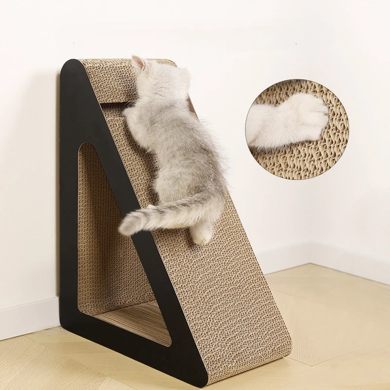 🐱 Dreieckiger Kratzbaum mit Spielball