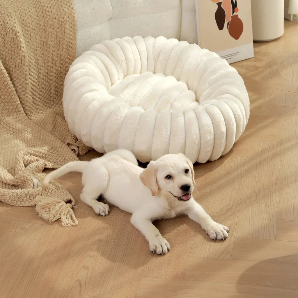 Flauschiges Hundekörbchen